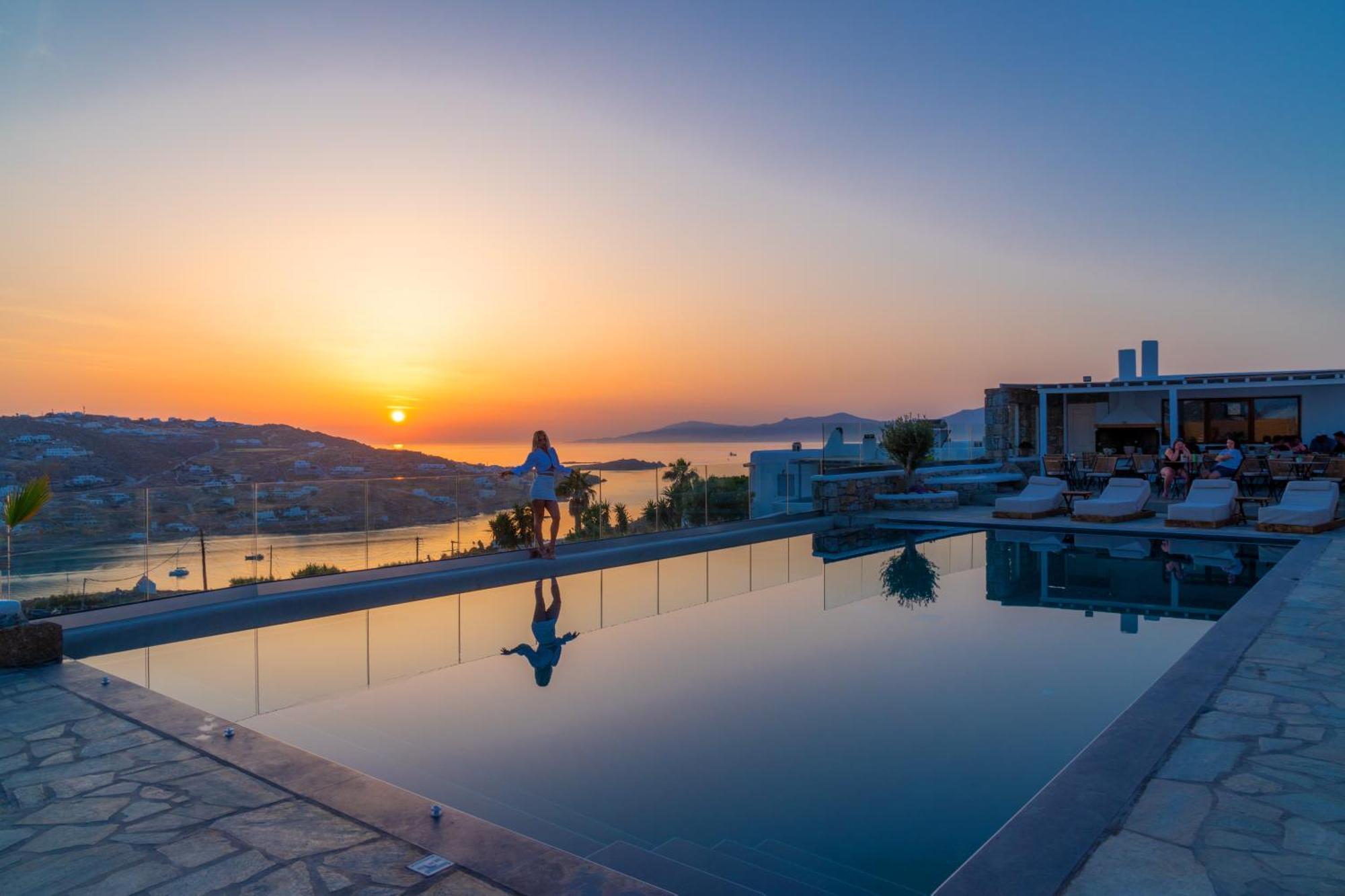Mykonos Town Le Ciel Suites & Villas מראה חיצוני תמונה